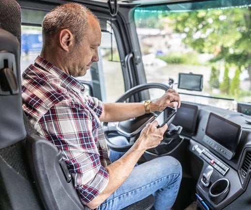 Kansas City Distracted Truck Driver Accident